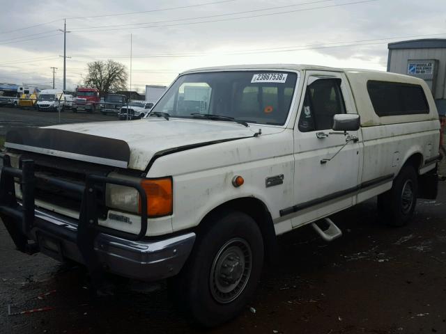 1FTHF2515HPB01486 - 1987 FORD F250 WHITE photo 2