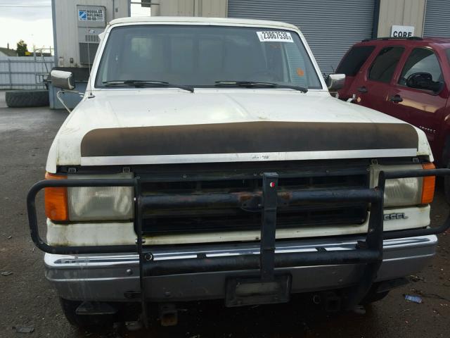 1FTHF2515HPB01486 - 1987 FORD F250 WHITE photo 9