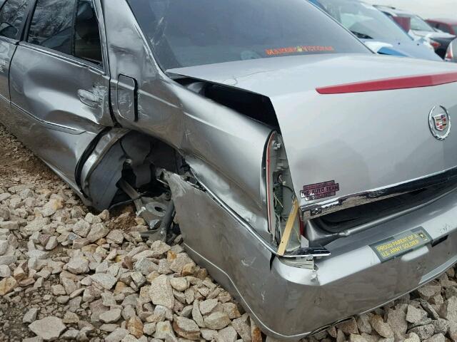 1G6KD57Y57U204479 - 2007 CADILLAC DTS SILVER photo 9