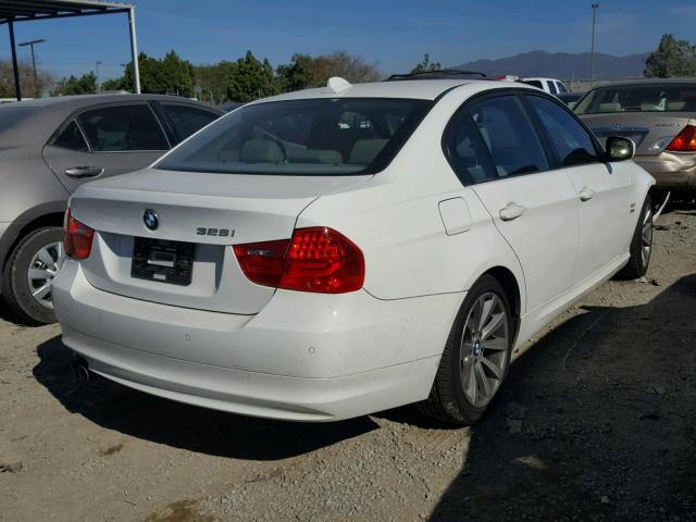 WBAPK73599A455667 - 2009 BMW 328 XI WHITE photo 4