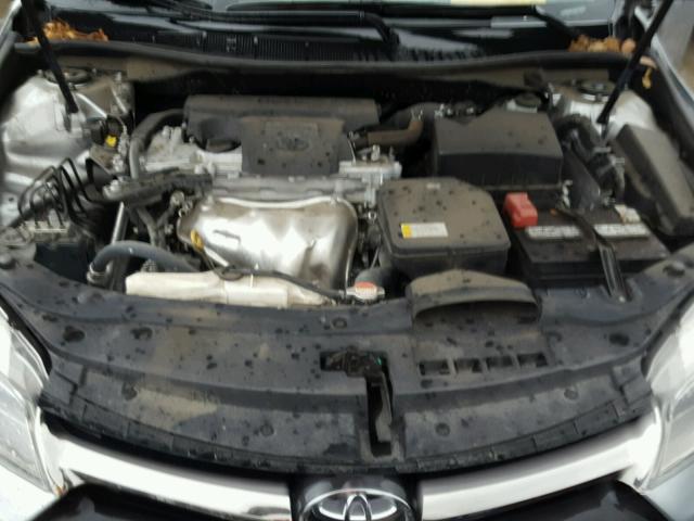 4T1BF1FK4GU539371 - 2016 TOYOTA CAMRY LE SILVER photo 7