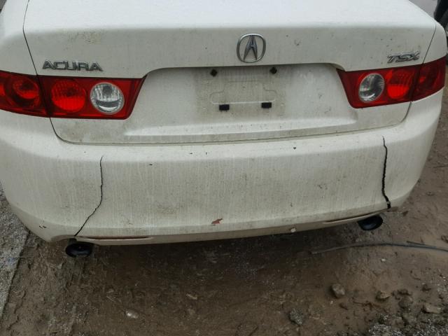 JH4CL96824C021456 - 2004 ACURA TSX WHITE photo 9