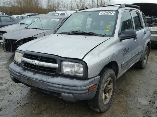 2CNBJ734436905782 - 2003 CHEVROLET TRACKER ZR SILVER photo 2