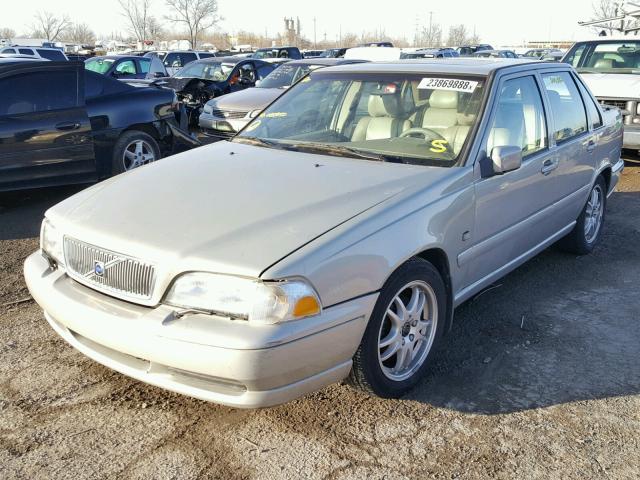 YV1LS56D4Y2668750 - 2000 VOLVO S70 GLT SILVER photo 2