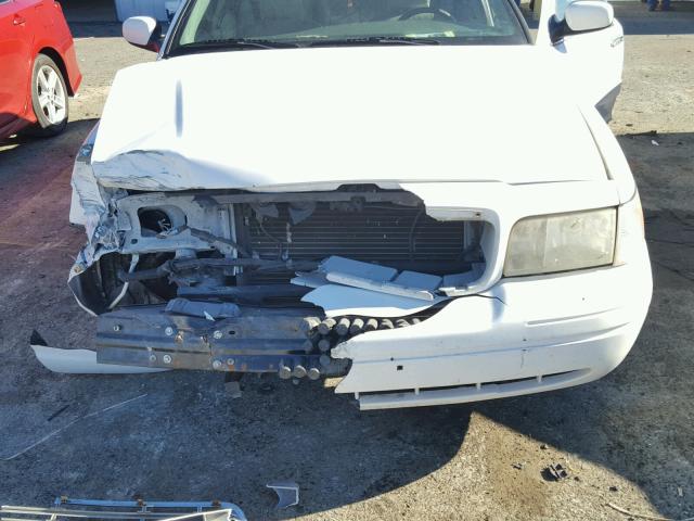 2FAFP74W33X110114 - 2003 FORD CROWN VICT WHITE photo 7