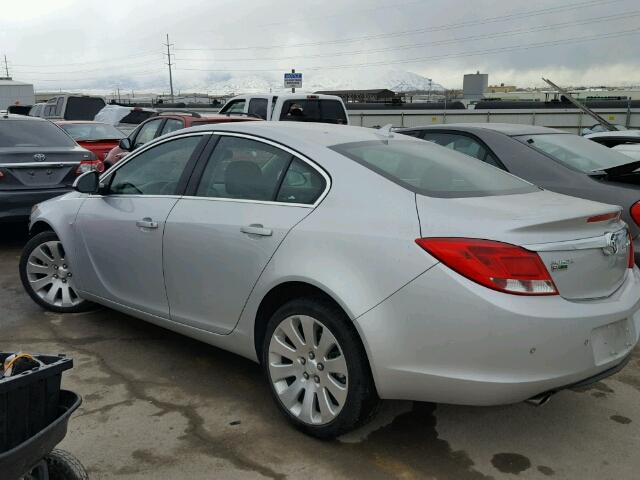 W04G05GV3B1117804 - 2011 BUICK REGAL CXL SILVER photo 3