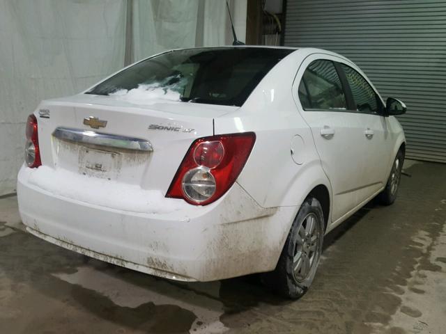 1G1JC5SH2C4105575 - 2012 CHEVROLET SONIC LT WHITE photo 4