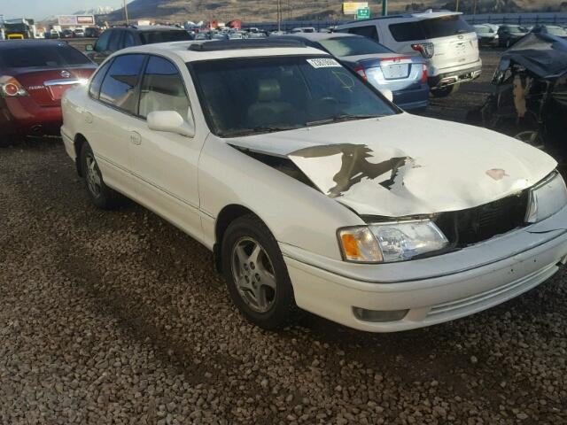 4T1BF18B1WU216651 - 1998 TOYOTA AVALON XL WHITE photo 1