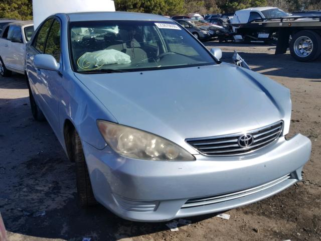 4T1BE32K35U592550 - 2005 TOYOTA CAMRY LE BLUE photo 1