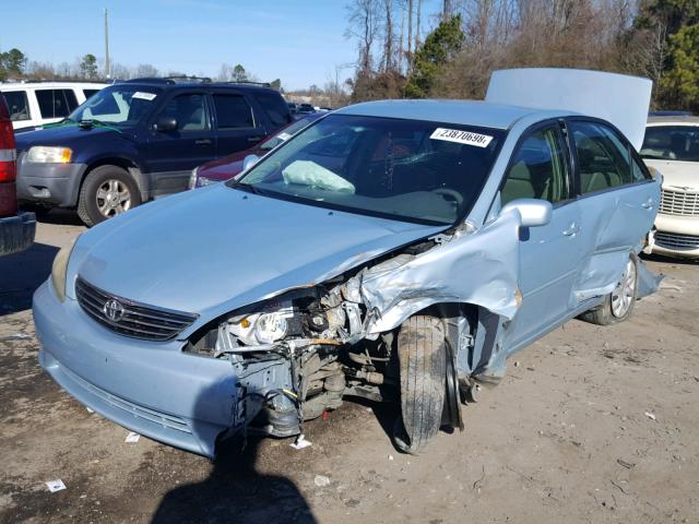 4T1BE32K35U592550 - 2005 TOYOTA CAMRY LE BLUE photo 2