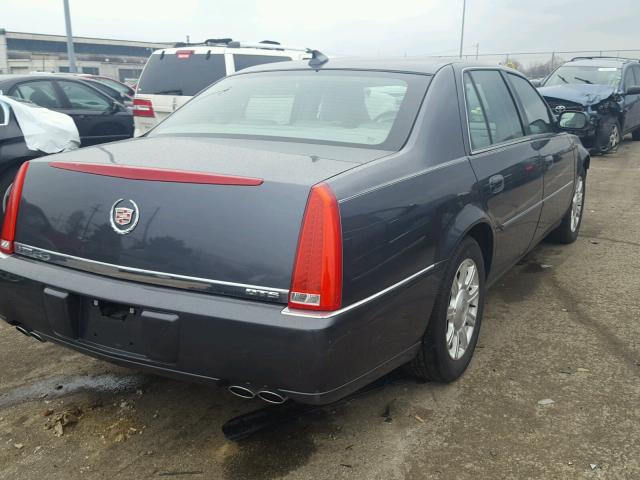 1G6KA5EY4AU129325 - 2010 CADILLAC DTS GRAY photo 4