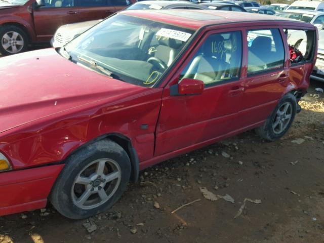 YV1LV56D1X2594211 - 1999 VOLVO V70 RED photo 9