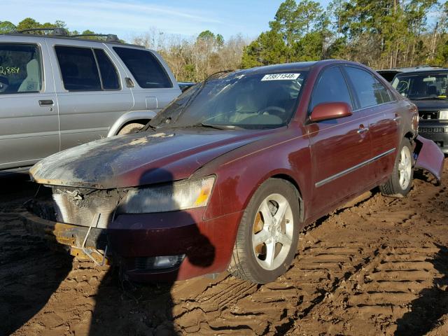 5NPEU46F08H305073 - 2008 HYUNDAI SONATA SE RED photo 2