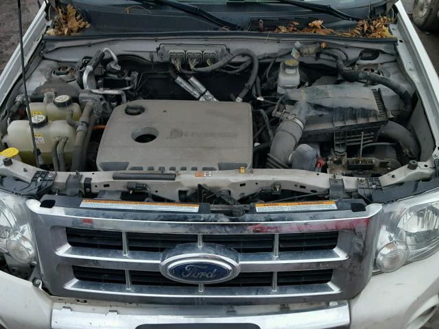 1FMCU49329KA42186 - 2009 FORD ESCAPE HYB WHITE photo 7