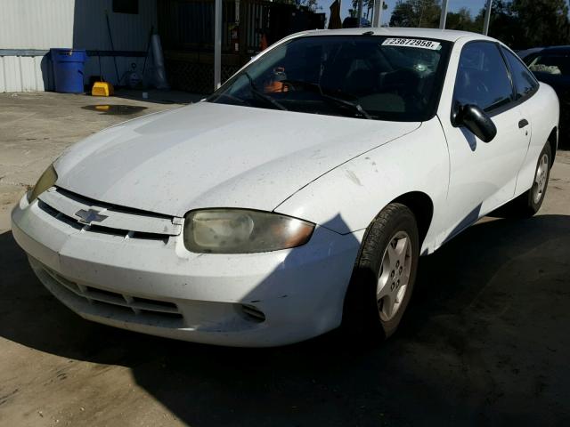 1G1JC12F257132087 - 2005 CHEVROLET CAVALIER WHITE photo 2