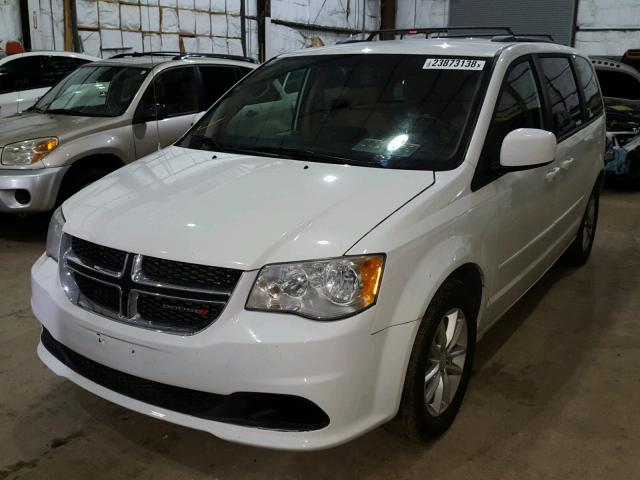 2C4RDGCG8FR648374 - 2015 DODGE GRAND CARA WHITE photo 2