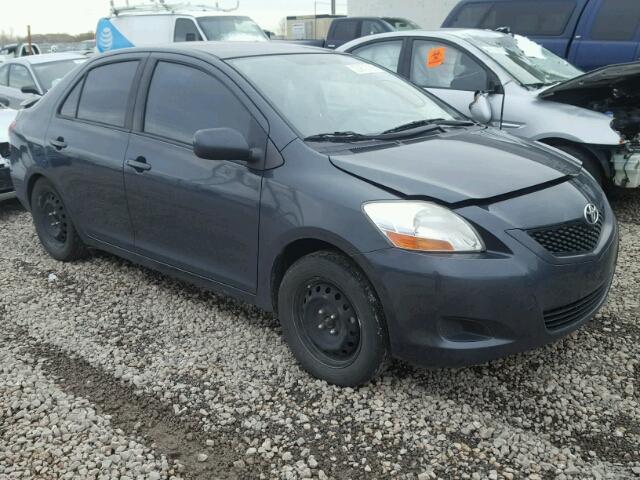 JTDBT903691329937 - 2009 TOYOTA YARIS GRAY photo 1