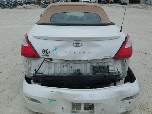 4T1FA38PX7U131848 - 2007 TOYOTA CAMRY SOLA WHITE photo 9