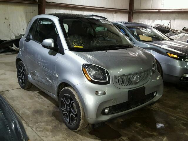 WMEFJ5DA9GK074363 - 2016 SMART FORTWO SILVER photo 1