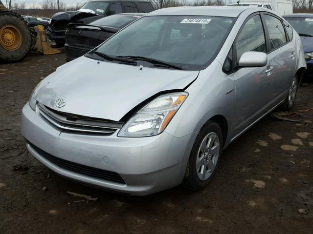 JTDKB20U283458831 - 2008 TOYOTA PRIUS SILVER photo 2