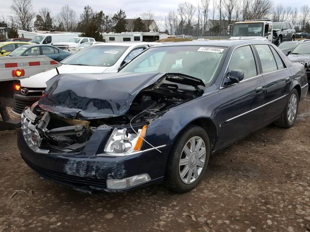 1G6KD57Y46U202897 - 2006 CADILLAC DTS BLUE photo 2