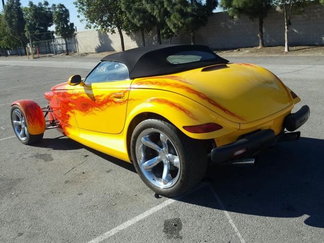 1P3EW65G7YV605970 - 2000 PLYMOUTH PROWLER YELLOW photo 3