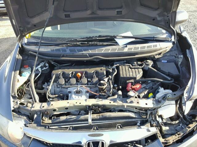 2HGFA1F82AH573992 - 2010 HONDA CIVIC EX ნაცრისფერი ფოტო 7