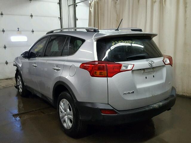 JTMZFREV2FD057719 - 2015 TOYOTA RAV4 LE SILVER photo 3