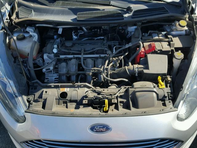 3FADP4BJ0FM196348 - 2015 FORD FIESTA SE SILVER photo 7