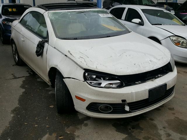 WVWBW8AH8DV008527 - 2013 VOLKSWAGEN EOS KOMFOR WHITE photo 1