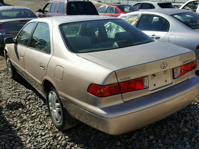 4T1BG22K51U081825 - 2001 TOYOTA CAMRY CE BEIGE photo 3