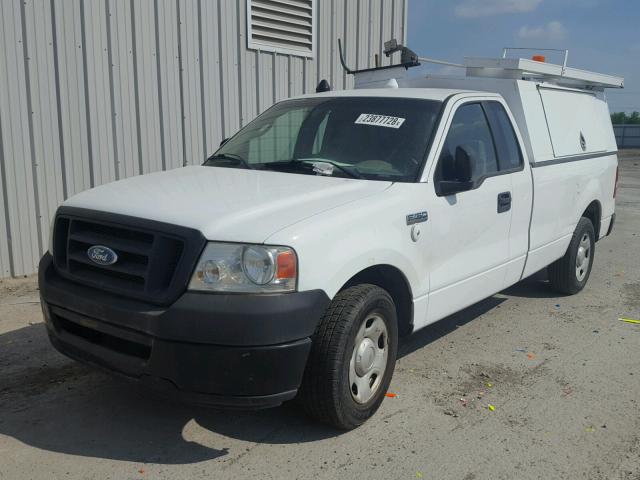 1FTRF12218KB70121 - 2008 FORD F150 WHITE photo 2