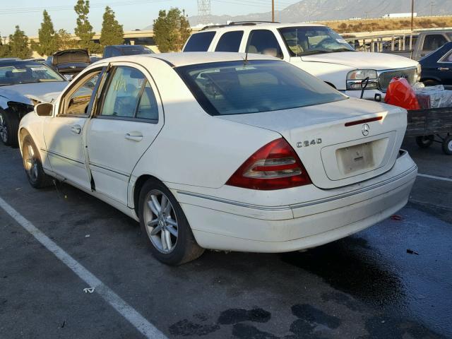 WDBRF61J53F319667 - 2003 MERCEDES-BENZ C 240 WHITE photo 3