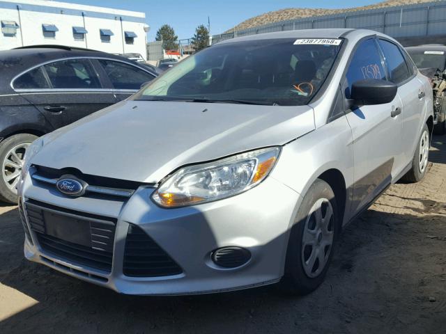 1FADP3E2XDL177349 - 2013 FORD FOCUS S SILVER photo 2