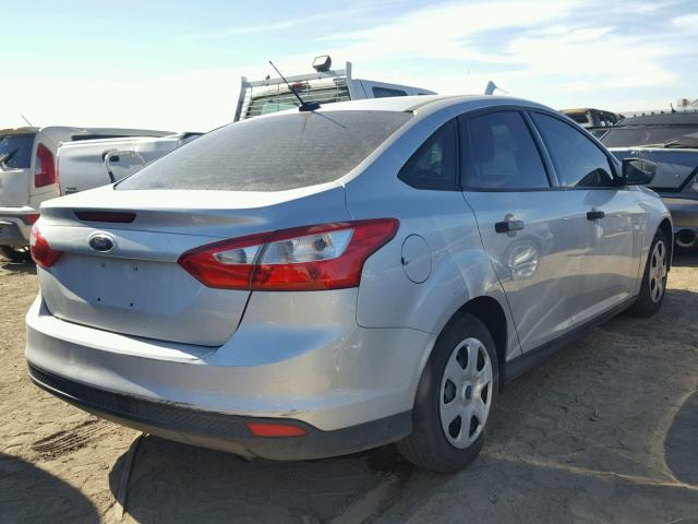 1FADP3E2XDL177349 - 2013 FORD FOCUS S SILVER photo 4