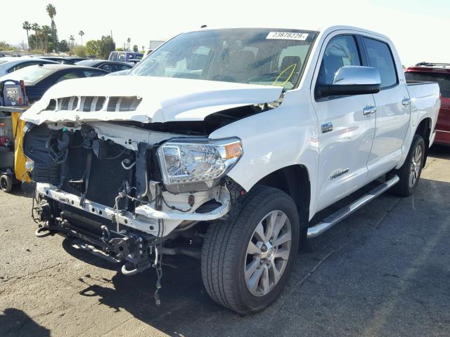 5TFHY5F13FX423938 - 2015 TOYOTA TUNDRA CRE WHITE photo 2