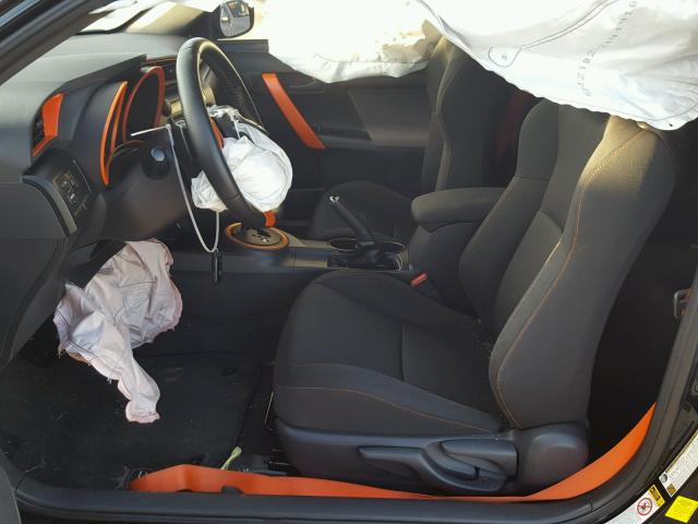JTKJF5C72FJ005852 - 2015 TOYOTA SCION TC 黑色 照片 5