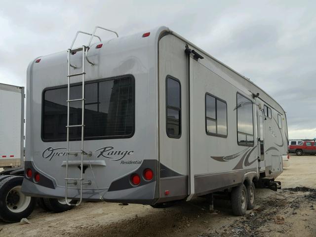 5XMFS3929A5002798 - 2010 OTHE 5THWHEELRV GRAY photo 4