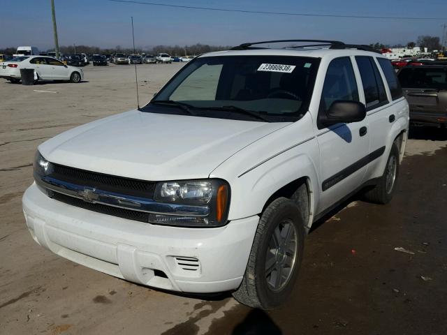 1GNDS13S742445500 - 2004 CHEVROLET TRAILBLAZE WHITE photo 2