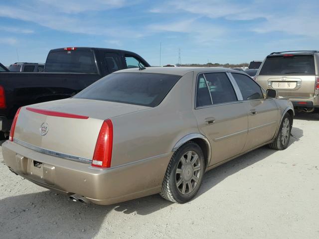 1G6KD57YX6U105705 - 2006 CADILLAC DTS GOLD photo 4