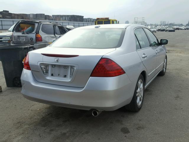 1HGCM56816A033489 - 2006 HONDA ACCORD EX SILVER photo 4