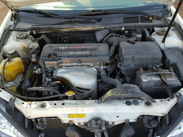 JTDBE32KX40276444 - 2004 TOYOTA CAMRY LE WHITE photo 7