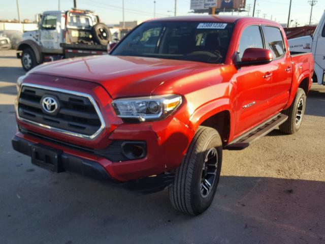 3TMAZ5CNXGM020049 - 2016 TOYOTA TACOMA DOU RED photo 2