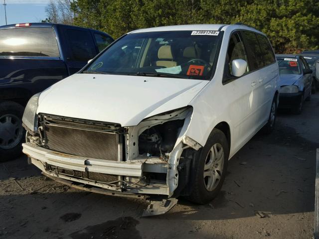 5FNRL38467B137995 - 2007 HONDA ODYSSEY EX WHITE photo 2