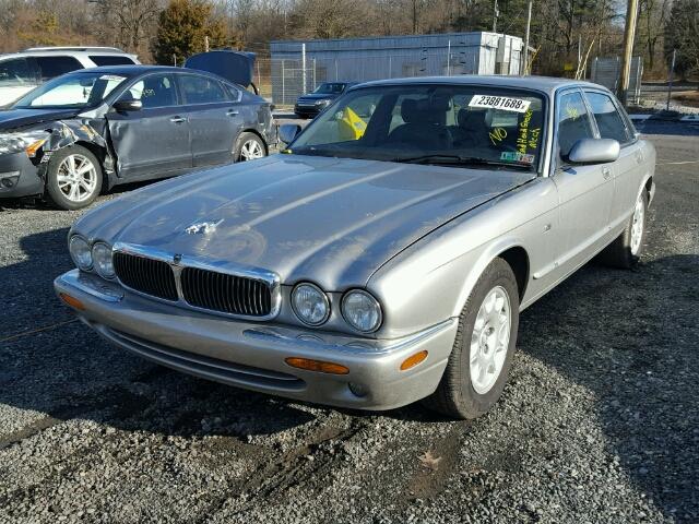 SAJHD1040XC876996 - 1999 JAGUAR XJ8 SILVER photo 2