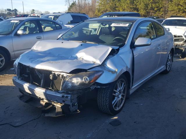 JTKDE3B72A0311695 - 2010 TOYOTA SCION TC 银色 照片 2