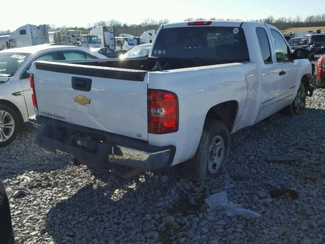 2GCEC19C581229712 - 2008 CHEVROLET SILVERADO WHITE photo 4