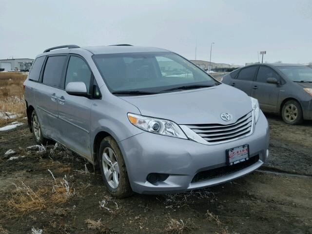 5TDKZ3DC0HS837506 - 2017 TOYOTA SIENNA LE GRAY photo 1