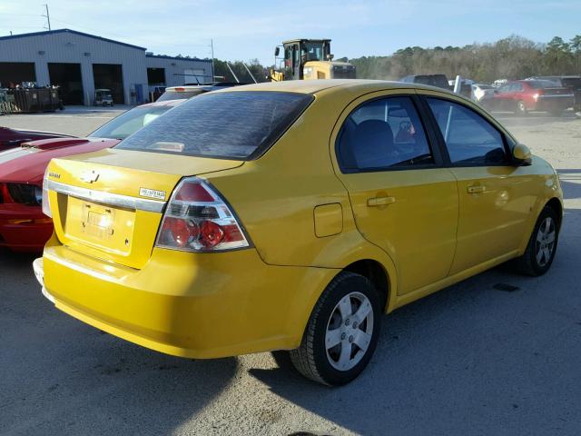 KL1TD56E99B383446 - 2009 CHEVROLET AVEO LS YELLOW photo 4