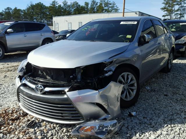 4T1BF1FK5HU453777 - 2017 TOYOTA CAMRY LE SILVER photo 2